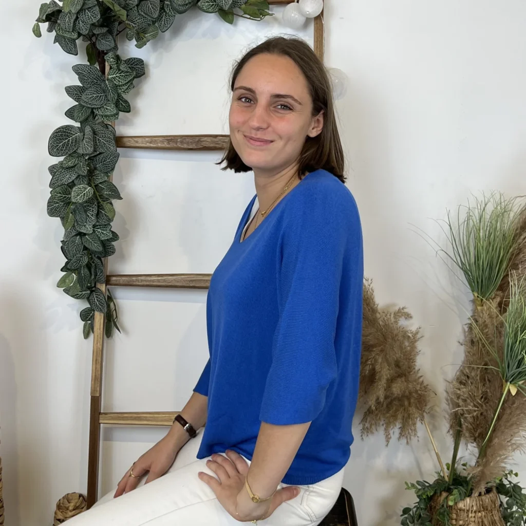 Pull femme maille fine col V « Tendance » - bleu-royal - taille-unique