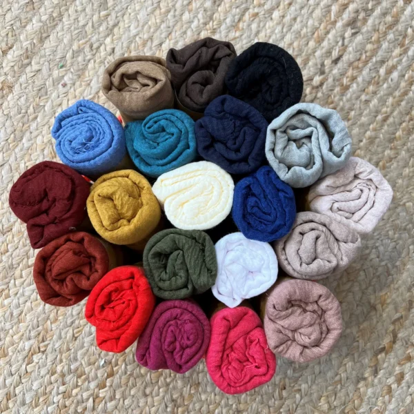 Y510– Foulard uni froissé - taupe - sans-taille