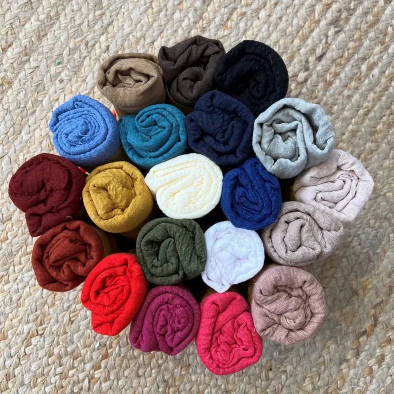 Y400– Foulard uni froissé - taupe - sans-taille