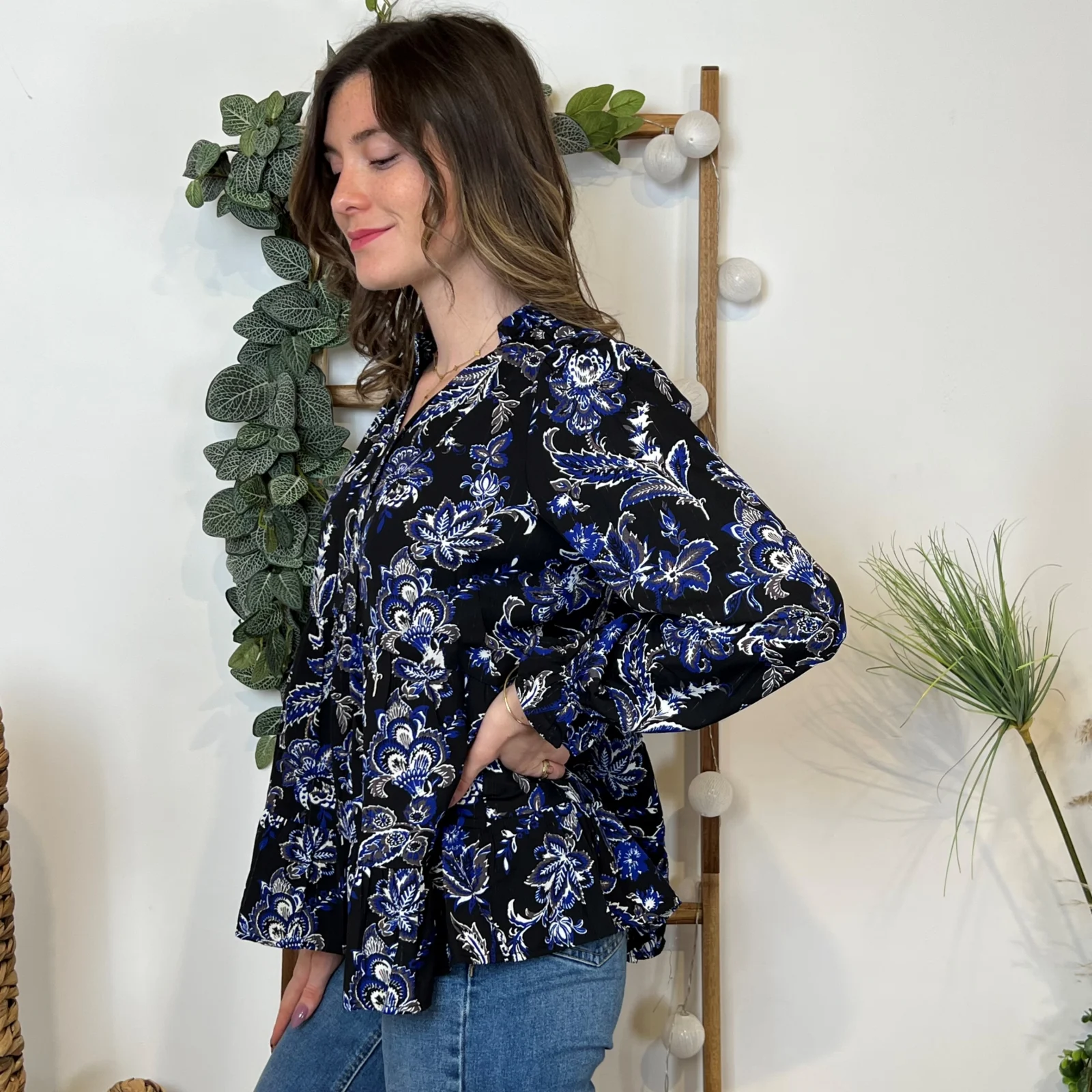 M540- Blouse By One imprimé orchidée - noir-bleu-royal - 38