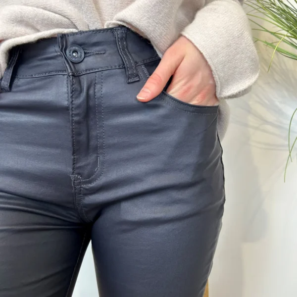 W101- Jean slim Enduit (T36-T44) - marine - 44