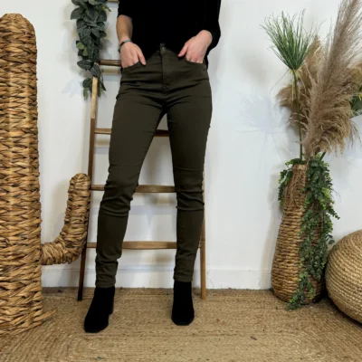 O572- Jean Slim Voggo (T36-T44) - kaki - 44