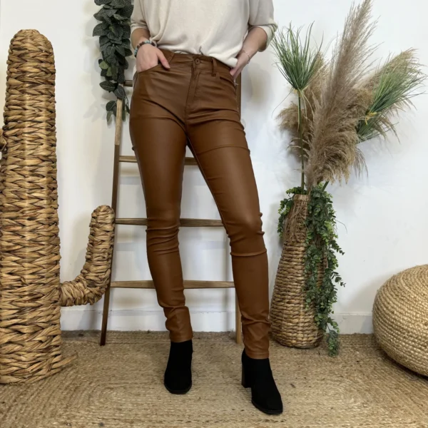 W101- Jean slim Enduit (T36-T44) - camel - 44