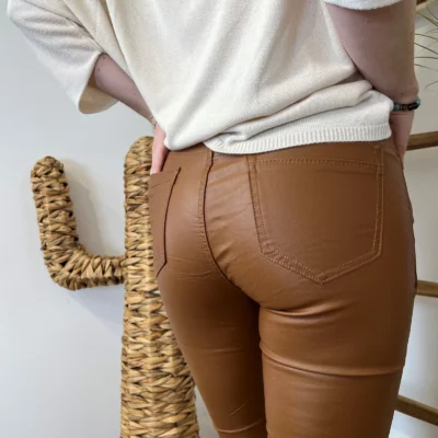 W101- Jean slim Enduit (T36-T44) - camel - 44