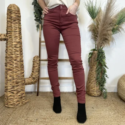 O536- Jean Slim Voggo (T36-T44) - bordeaux - 44