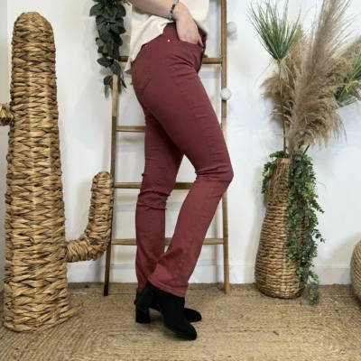 O535- Jean Droit Voggo T36-T44 - bordeaux - 44