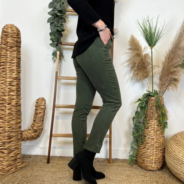 L804- Pantalon en velours (T36-T44) - kaki - 44