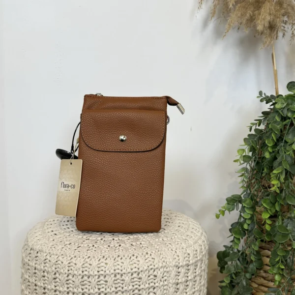 P528- Pochette Téléphone - camel - sans-taille