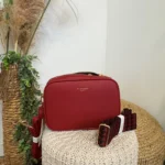 Sac bandoulière Medium multi-poches femme Flora & Co - rouge - sans-taille