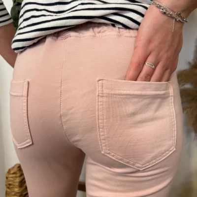 L738- Jogging 2 poches - rose-pale - 44