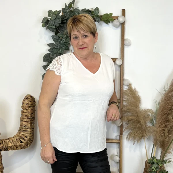 L584- Blouse unie Christy (T44-T52) - blanc - 52