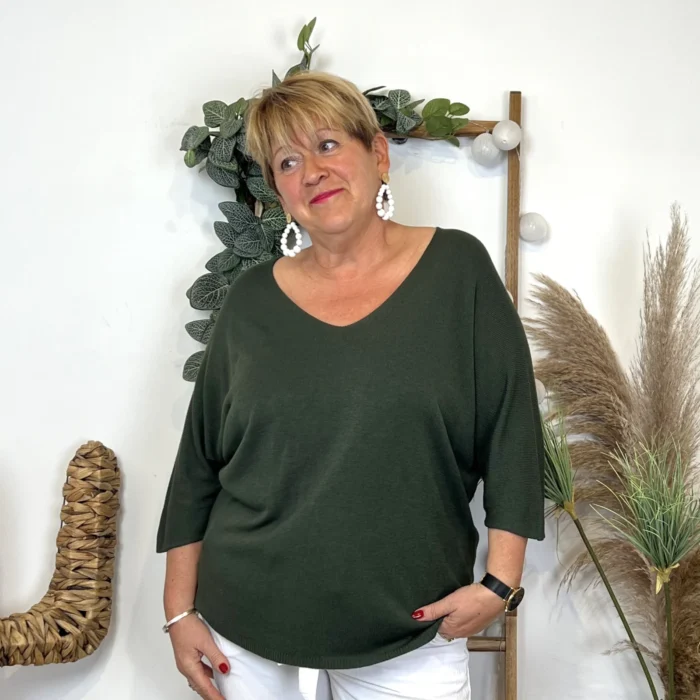 Pull femme manches chauve-souris « Jolies Formes » - kaki - taille-unique-grande-taille