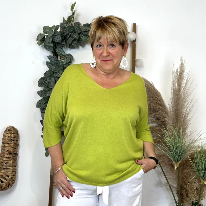 Pull femme manches chauve-souris « Jolies Formes » - vert-anis - taille-unique-grande-taille