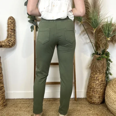 L738- Jogging 2 poches - kaki - 44