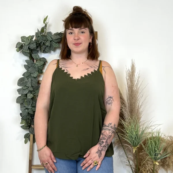 K947- Débardeur Christy (T44-T52) - kaki - 52