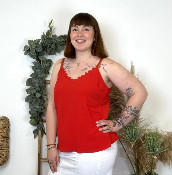 K947- Débardeur Christy (T44-T52) - rouge - 54