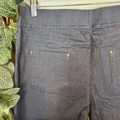 R281- Pantacourt Christy (T42-T52) - denim - 52