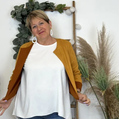 L205- Veste courte suédine (T38-T44) - moutarde - 44