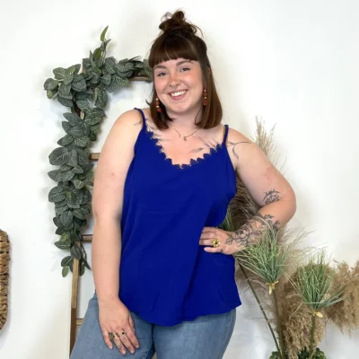 K947- Débardeur Christy (T44-T52) - bleu-royal - 52