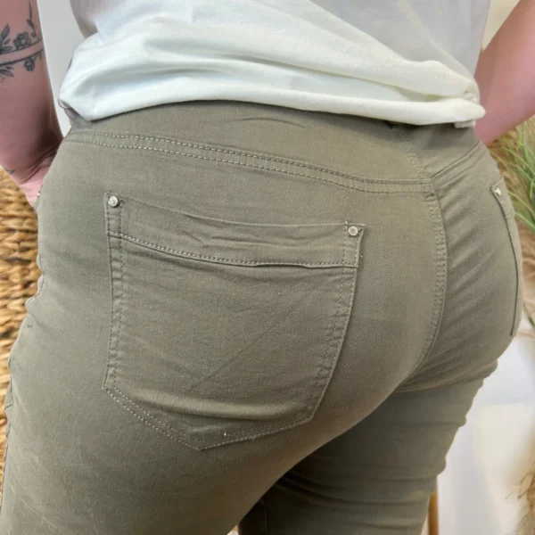 O620- Pantacourt Voggo (T42-T50) - kaki - 50