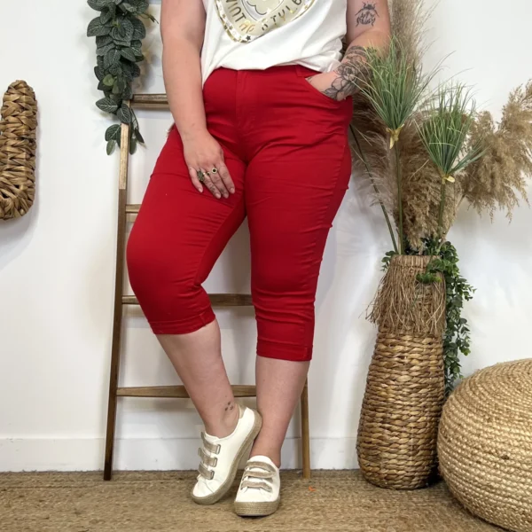 O614- Pantacourt Voggo (T42-T50) - rouge - 50