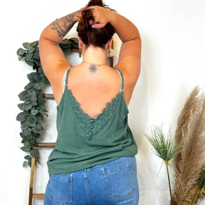 K233- Débardeur Maëlle dos brodé (T40-T48) - vert-sapin - 48
