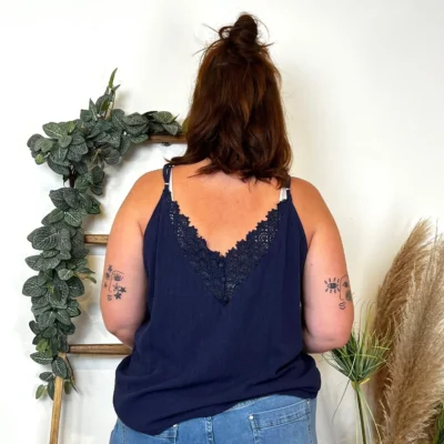 K233- Débardeur Maëlle dos brodé (T40-T48) - marine - 48